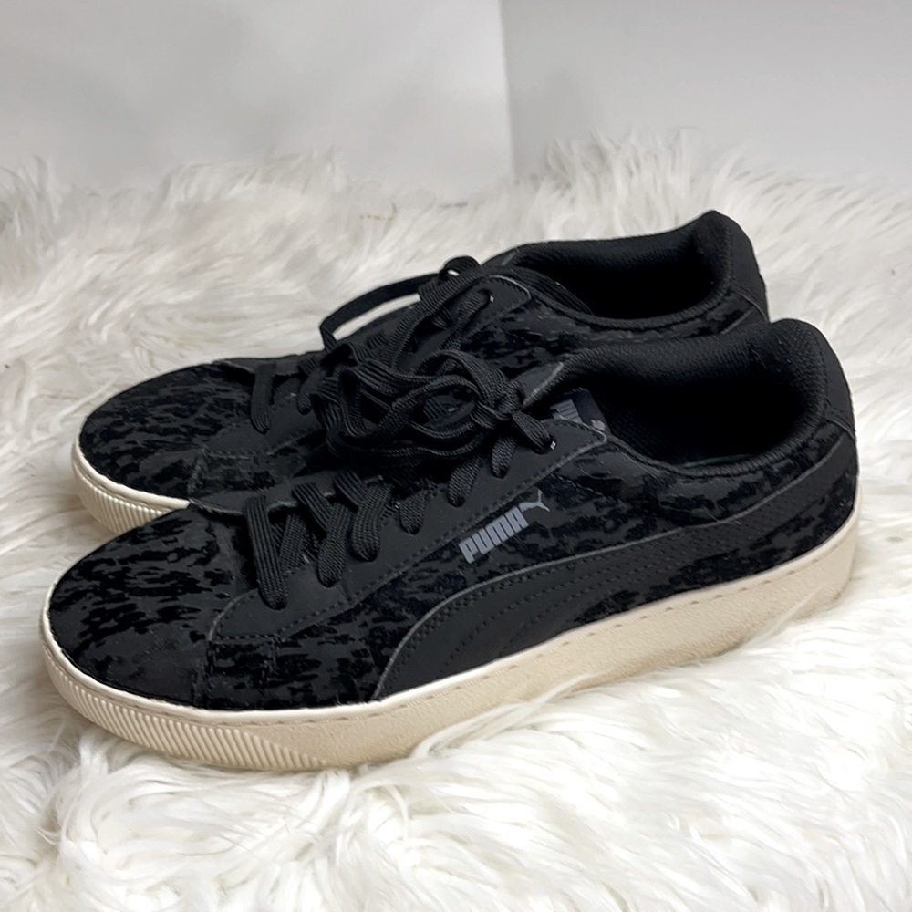 🐞 Puma Black Tennis Shoes Size 8.5